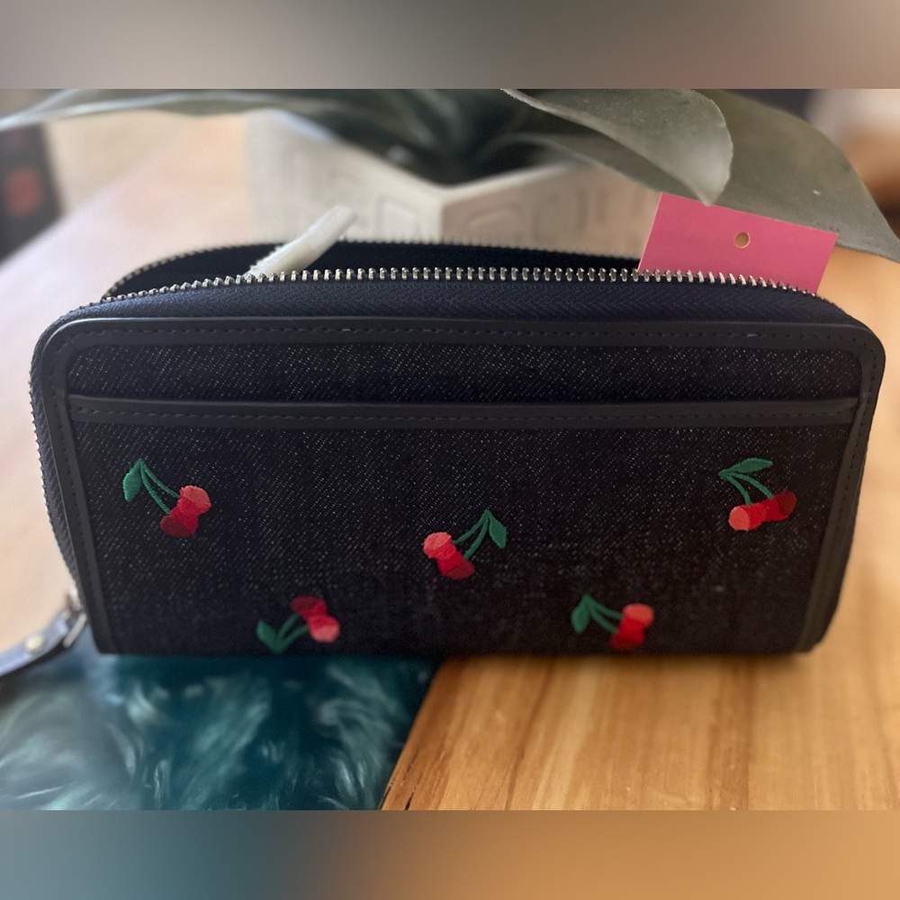 Kate Spade Denim NWT Cherry🍒wallet with Embroidery - Picture 9 of 10